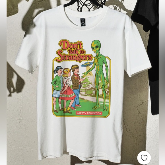 Steven Rhodes- Dont talk to strangers Graphic White Short Sleeve alien Tee - Picture 2 of 6